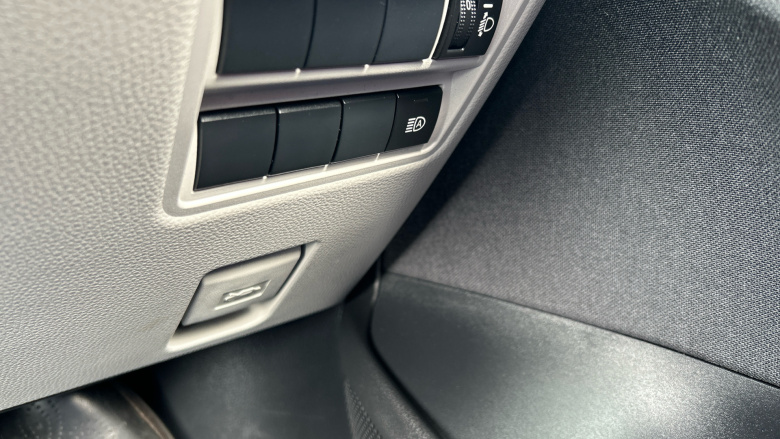 Toyota Yaris 1.5 Hybrid Excel 5dr CVT Hybrid Hatchback